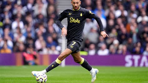 Everton suitor Textor to file plan for $2.3bn Eagle .